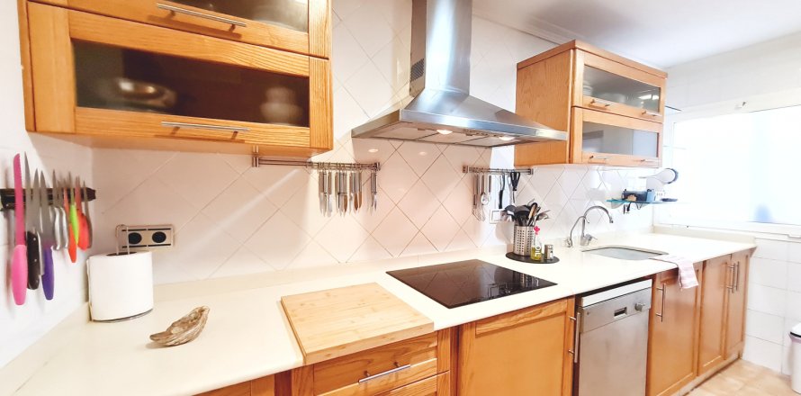 Appartamento a Almussafes, Valencia, Spagna 4 camere da letto, 125 mq. N° 149511