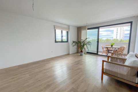 Apartment for sale in Valencia, Spain 4 bedrooms, 142 sq.m. No. 149516 - photo 15