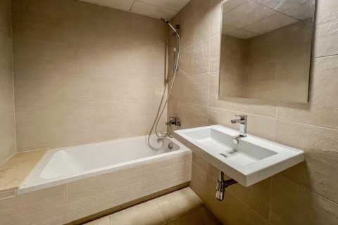 Apartment for sale in Valencia, Spain 4 bedrooms, 142 sq.m. No. 149516 - photo 23