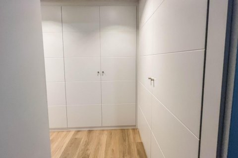 Apartment for sale in Valencia, Spain 4 bedrooms, 142 sq.m. No. 149516 - photo 26