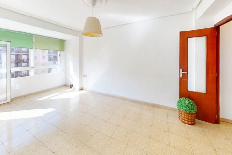 Dzīvoklis pārdošanā Valencia, Spānijā 4 istabas, 81 m2 Nr. 149517 - attēls 3