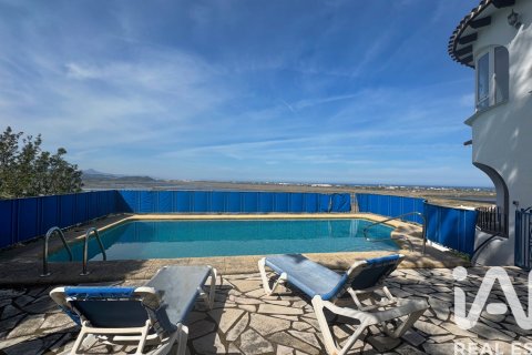 Casa a Pego, Alicante, Spagna 4 camere da letto, 264 mq. N° 172953
