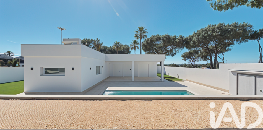 Hus i Chiclana de la Frontera, Cadiz, Spanien 3 sovrum, 128 kvm. Nr. 172956