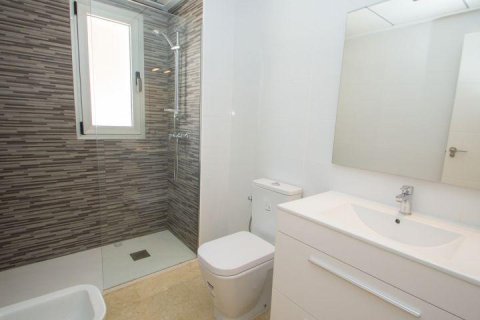 Takvåning till salu i Orihuela, Alicante, Spanien 2 sovrum, 65 kvm. Nr. 171661 - foto 7
