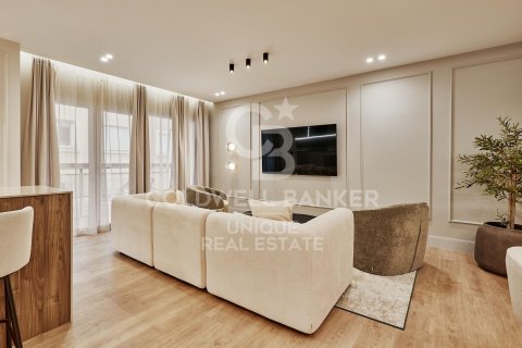 Apartment à vendre à Madrid, Espagne, 3 chambres, 109 m2 No. 158340 - photo 9