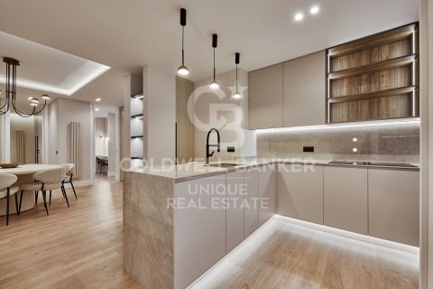 Wohnung zum Verkauf in Madrid, Spanien 3 Schlafzimmer, 109 m2 Nr. 158340 - Foto 16