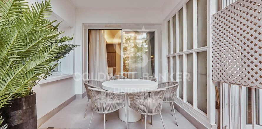 Apartment in Madrid, Spain 3 bedrooms, 179 sq.m. No. 158341