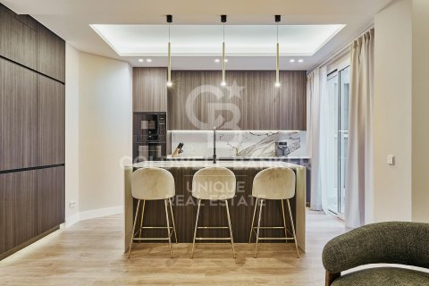 Apartamento en venta en Madrid, España 3 dormitorios, 179 m2 No. 158341 - foto 16