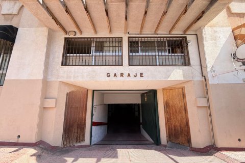 Lokal usługowy w Torrevieja, Alicante, Hiszpania 2800 mkw. nr 177532