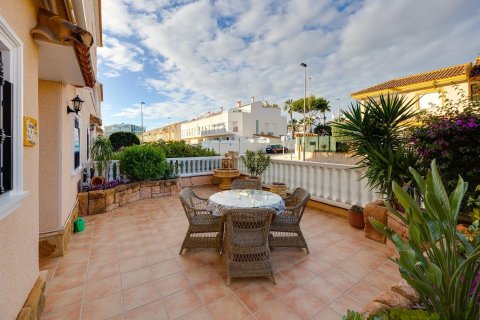 Appartamento in vendita a Los Dolses, Alicante, Spagna 2 camere da letto, 75 mq. N° 177531 - foto 2