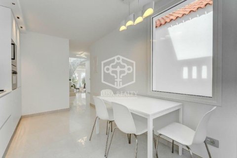 Townhouse zum Verkauf in Adeje, Tenerife, Spanien 3 Schlafzimmer, 199 m2 Nr. 177569 - Foto 19