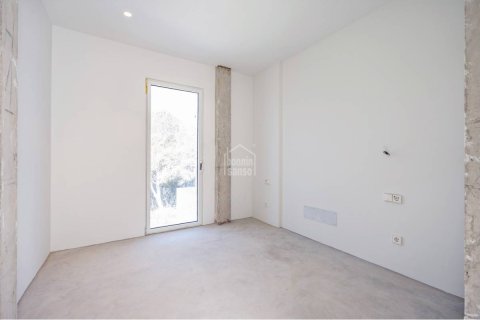 Villa for sale in Mahon, Menorca, Spain 5 bedrooms, 187 sq.m. No. 177568 - photo 12