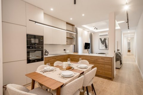Apartment for sale Madrid, Spain 3 bedrooms, 112 sq.m. No. 116986 - photo 5
