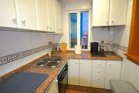 Takvåning till salu Torrevieja, Alicante, Spanien 3 sovrum, 74 kvm. Nr. 116988 - foto 13
