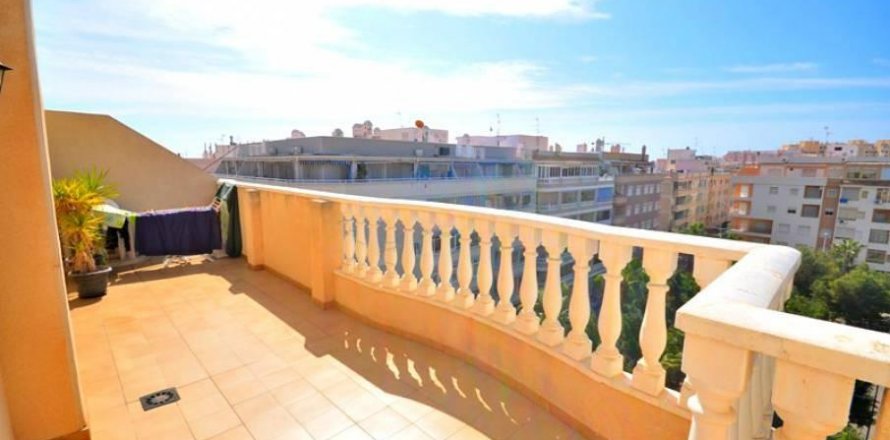Takvåning Torrevieja, Alicante, Spanien 3 sovrum, 74 kvm. Nr. 116988