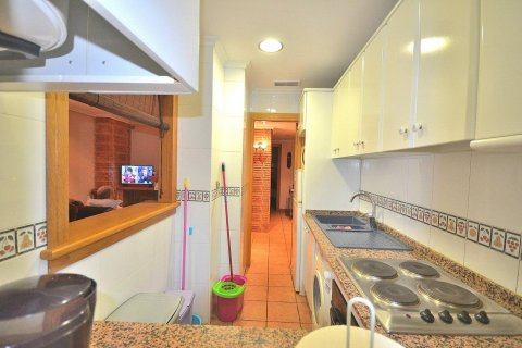 Takvåning till salu Torrevieja, Alicante, Spanien 3 sovrum, 74 kvm. Nr. 116988 - foto 12