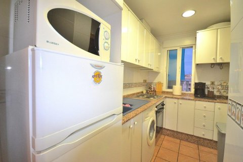 Takvåning till salu Torrevieja, Alicante, Spanien 3 sovrum, 74 kvm. Nr. 116988 - foto 11