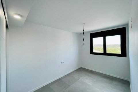 Продажа квартиры в Дехеса де Кампоамор, Аликанте, Испания 2 спальни, 97м2 №116987 - фото 13