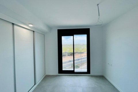 Продажа квартиры в Дехеса де Кампоамор, Аликанте, Испания 2 спальни, 97м2 №116987 - фото 15