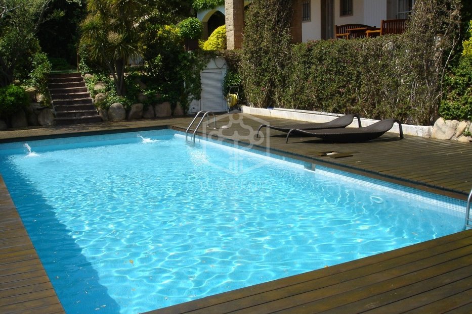 Villa a Blanes, Girona, Spagna 7 camere da letto, 590 mq. N° 78284