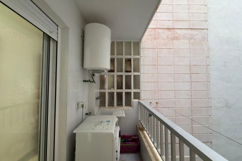 Apartment à vendre à Torrevieja, Alicante, Espagne, 4 chambres, 116 m2 No. 156103 - photo 8