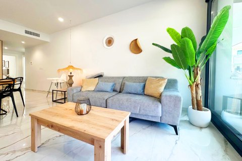 Wohnung zum Verkauf in Torrevieja, Alicante, Spanien 2 Schlafzimmer, 86 m2 Nr. 156104 - Foto 13