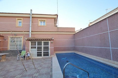 Villa a Formentera del Segura, Alicante, Spagna 6 camere da letto, 322 mq. N° 156100