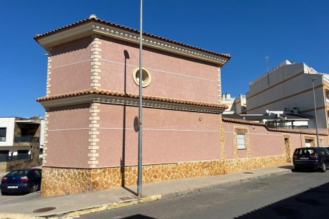 Villa in vendita a Formentera del Segura, Alicante, Spagna 6 camere da letto, 322 mq. N° 156100 - foto 4