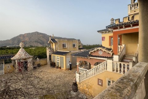 Villa in vendita a Orihuela, Alicante, Spagna 5 camere da letto, 250 mq. N° 156102 - foto 6