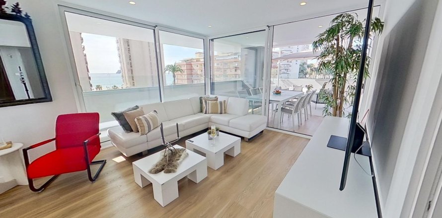 Appartamento a Benidorm, Alicante, Spagna 2 camere da letto, 228 mq. N° 149198