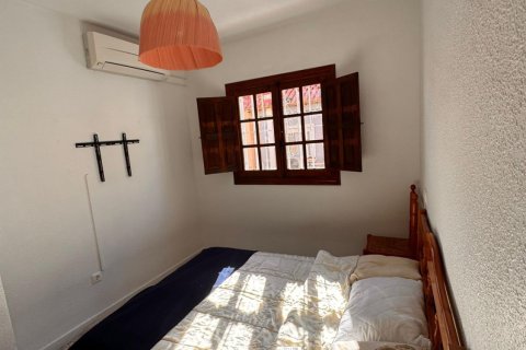 Bungalow till salu i Torrevieja, Alicante, Spanien 63 kvm. Nr. 149196 - foto 2