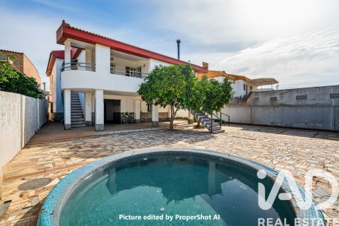 House à vendre à Rociana del Condado, Huelva, Espagne, 8 chambres, 354 m2 No. 152752 - photo 2