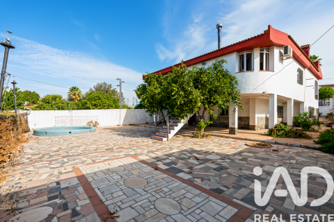 House à vendre à Rociana del Condado, Huelva, Espagne, 8 chambres, 354 m2 No. 152752 - photo 3