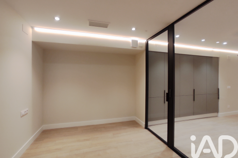 Komerciāls īpašums pārdošanā Barcelona, Spānijā 60 m2 Nr. 152758 - attēls 2