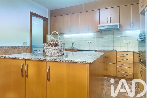 Talo myytävänä Vilanova i la Geltru, Barcelona, Espanja, 7 makuuhuonetta, 180 m2 No. 152754 - kuva 22