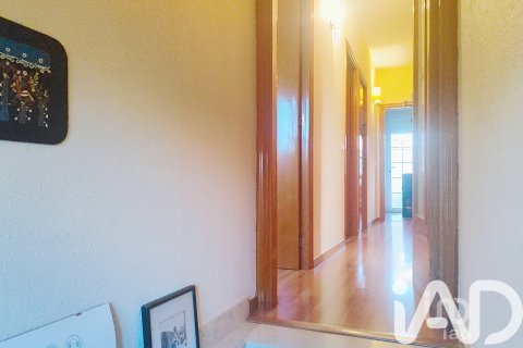 Talo myytävänä Vilanova i la Geltru, Barcelona, Espanja, 7 makuuhuonetta, 180 m2 No. 152754 - kuva 25