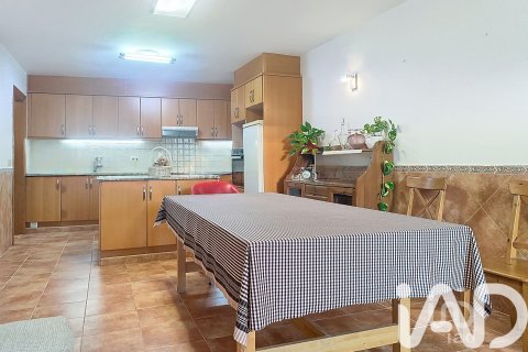 Talo myytävänä Vilanova i la Geltru, Barcelona, Espanja, 7 makuuhuonetta, 180 m2 No. 152754 - kuva 20