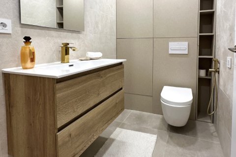Apartament w Torrevieja, Alicante, Hiszpania 2 sypialnie, 90 mkw. nr 191613 – zdjęcie 12