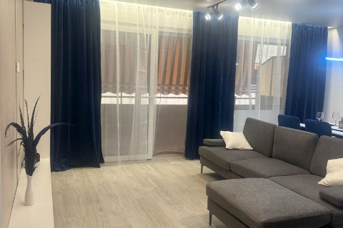 Apartament w Torrevieja, Alicante, Hiszpania 2 sypialnie, 90 mkw. nr 191613 – zdjęcie 2