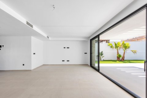 Willa w Los Balcones, Alicante, Hiszpania 4 sypialnie, 178 mkw. nr 191612 – zdjęcie 12