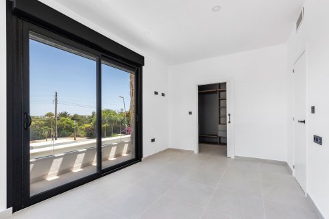 Willa w Los Balcones, Alicante, Hiszpania 4 sypialnie, 178 mkw. nr 191612 – zdjęcie 28