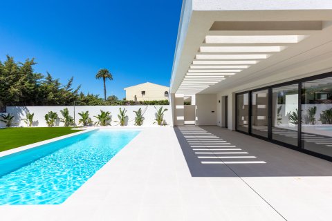 Willa w Los Balcones, Alicante, Hiszpania 4 sypialnie, 178 mkw. nr 191612 – zdjęcie 3