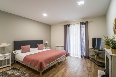 Apartamento en alquiler en Madrid, España 3 dormitorios, 220 m2 No. 191610 - foto 11