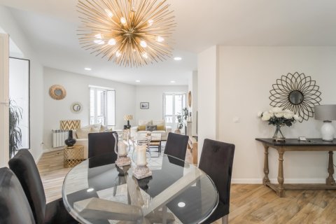 Apartamento en alquiler en Madrid, España 3 dormitorios, 220 m2 No. 191610 - foto 4