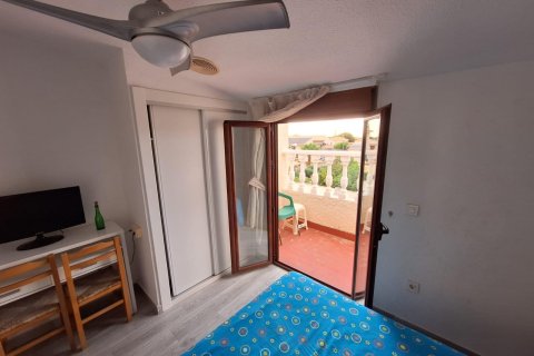 Bungalow för uthyrning La Zenia, Alicante, Spanien 112 kvm. Nr. 139857 - foto 8