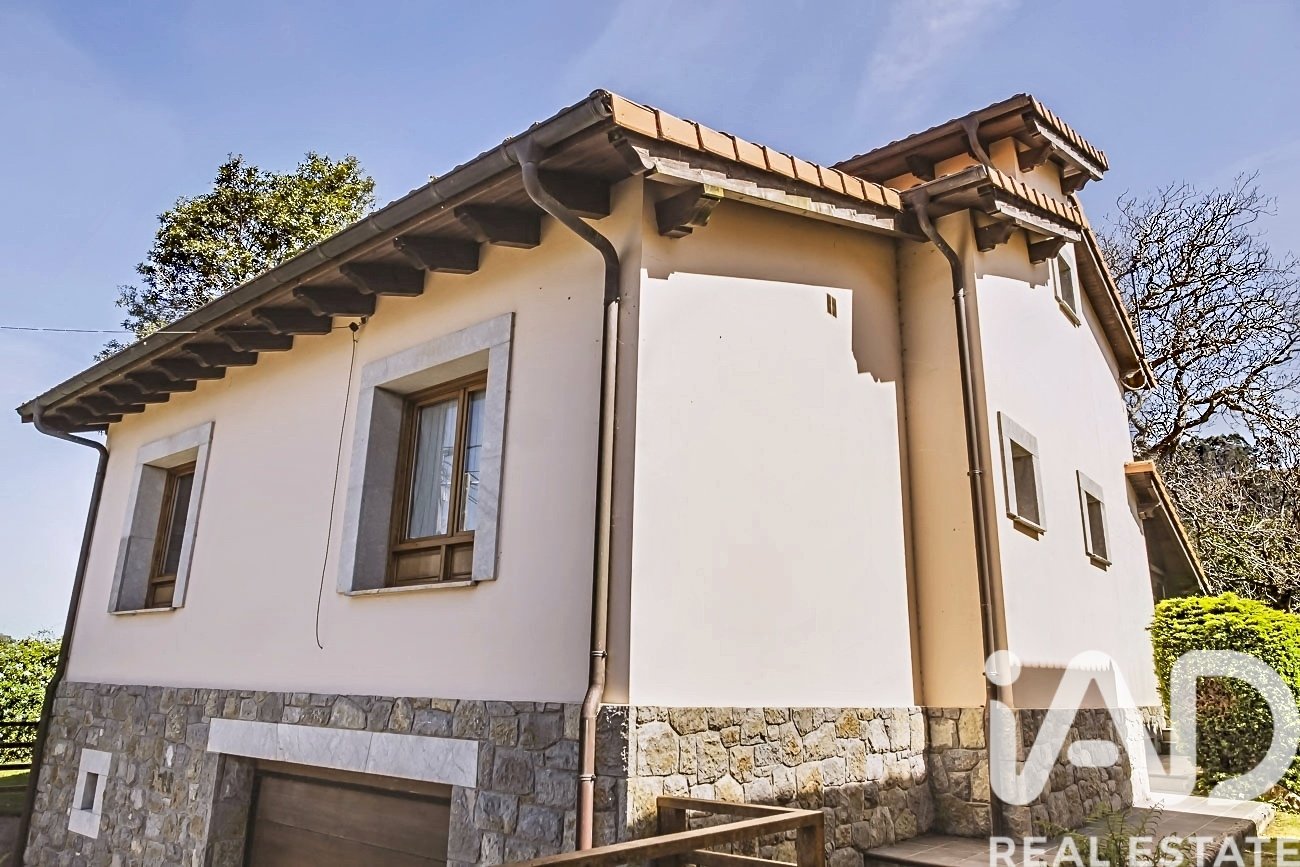 House in Llanes, Asturias, Spanien 4 Schlafzimmer, 296 m2 Nr. 172322