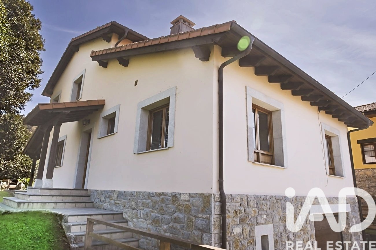 House in Llanes, Asturias, Spanien 4 Schlafzimmer, 296 m2 Nr. 172322