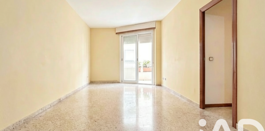 Appartamento a L'Hospitalet de Llobregat, Barcelona, Spagna 3 camere da letto, 88 mq. N° 172321