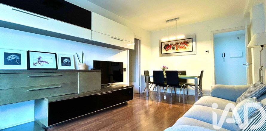 Appartamento a Llica D'amunt, Barcelona, Spagna 3 camere da letto, 130 mq. N° 172317
