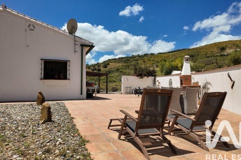 Hus till salu i Alora, Malaga, Spanien 3 sovrum, 148 kvm. Nr. 172316 - foto 6
